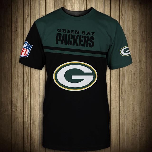 Green Bay Packers Difference Colors In Two Hands 3D T-Shirt