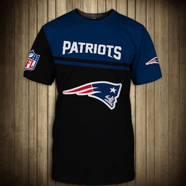 New England Patriots Difference Colors In Two Hands 3D T-Shirt
